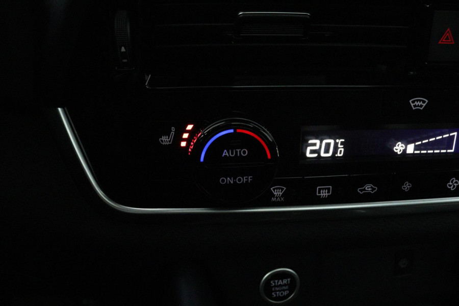 Nissan QASHQAI 1.3 MHEV Xtronic Tekna Plus (PANORAMADAK, TREKHAAK, DIGITALE COCKPIT, CAMERA, STOELVERWARMING, ELEKTR STOELEN)