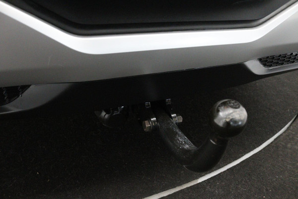 Nissan QASHQAI 1.3 MHEV Xtronic Tekna Plus (PANORAMADAK, TREKHAAK, DIGITALE COCKPIT, CAMERA, STOELVERWARMING, ELEKTR STOELEN)