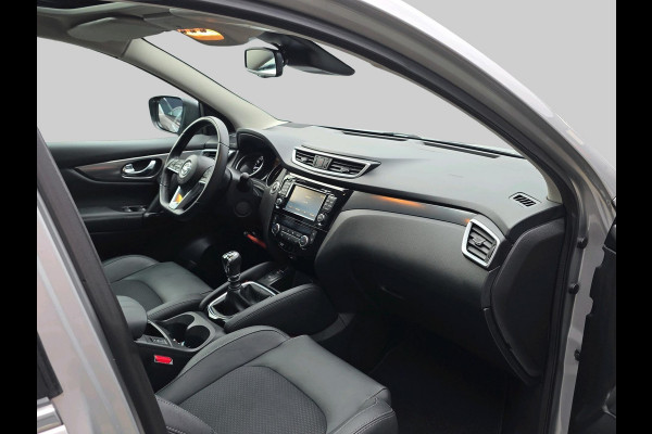 Nissan QASHQAI 1.2 Tekna | halfleder | panoramadak | stoelverwarming | LED | 19" velgen |