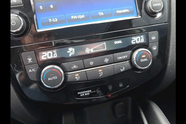 Nissan QASHQAI 1.2 Tekna | halfleder | panoramadak | stoelverwarming | LED | 19" velgen |