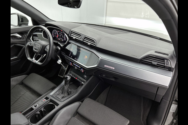 Audi Q3 40 TFSI quattro S Line(NL-auto, Dealer OnderH, Carplay, Digitale Dash, Parkeersensoren V+A, Etc) Audi Q3 40 TFSI quattro S Line(NL-auto, Dealer OnderH, Carplay, Digitale Dash, Parkeersensoren V+A, Etc)
