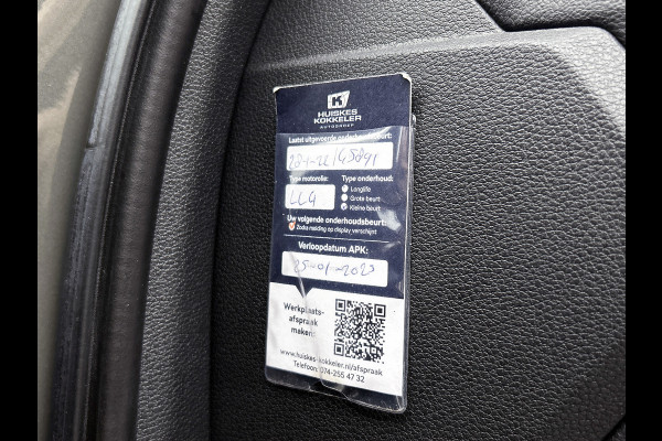 Audi Q3 40 TFSI quattro S Line(NL-auto, Dealer OnderH, Carplay, Digitale Dash, Parkeersensoren V+A, Etc) Audi Q3 40 TFSI quattro S Line(NL-auto, Dealer OnderH, Carplay, Digitale Dash, Parkeersensoren V+A, Etc)