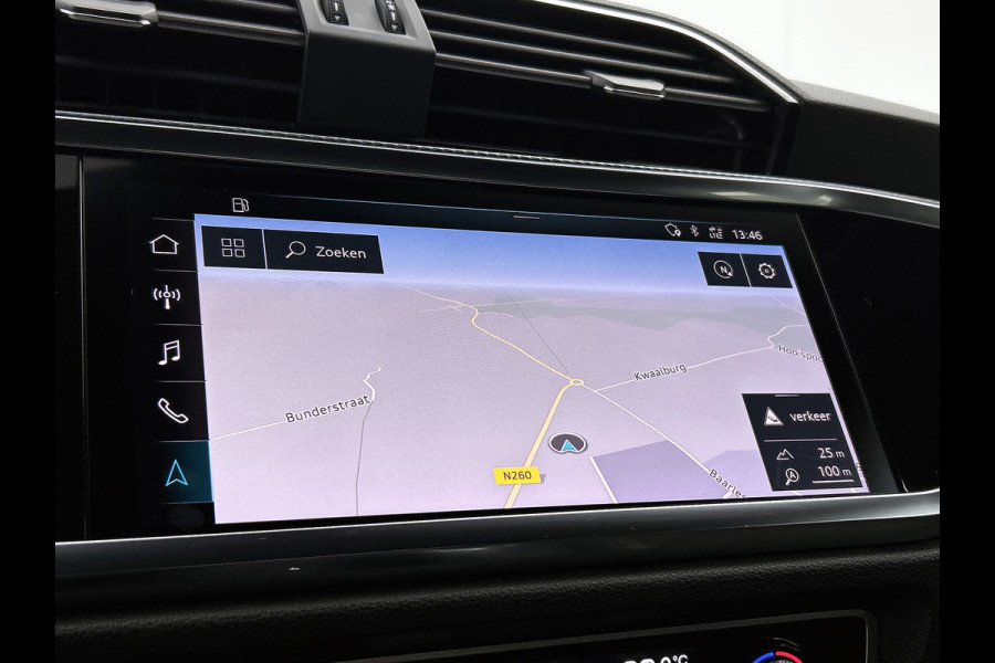 Audi Q3 40 TFSI quattro S Line(NL-auto, Dealer OnderH, Carplay, Digitale Dash, Parkeersensoren V+A, Etc) Audi Q3 40 TFSI quattro S Line(NL-auto, Dealer OnderH, Carplay, Digitale Dash, Parkeersensoren V+A, Etc)