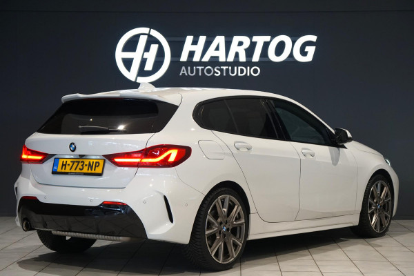 BMW 1-serie 118i M-Sport Plus + KUIPSTOELEN / CAMERA / SFEERVERLICHTING BMW 1-serie 118i M-Sport Plus + KUIPSTOELEN / CAMERA / SFEERVERLICHTING