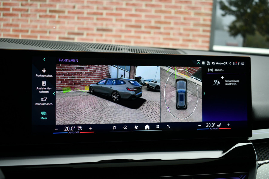 BMW 5 Serie Touring 520i M-Sport Pano Trekh B&W 21inch ACC 360 HUD Stoelventilatie Brooklyngrau