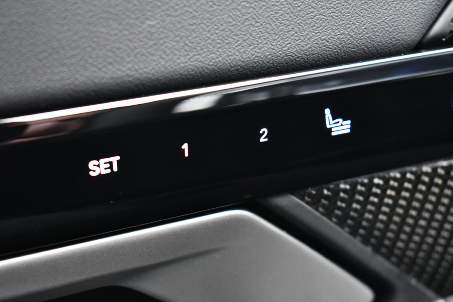 BMW 5 Serie Touring 520i M-Sport Pano Trekh B&W 21inch ACC 360 HUD Stoelventilatie Brooklyngrau