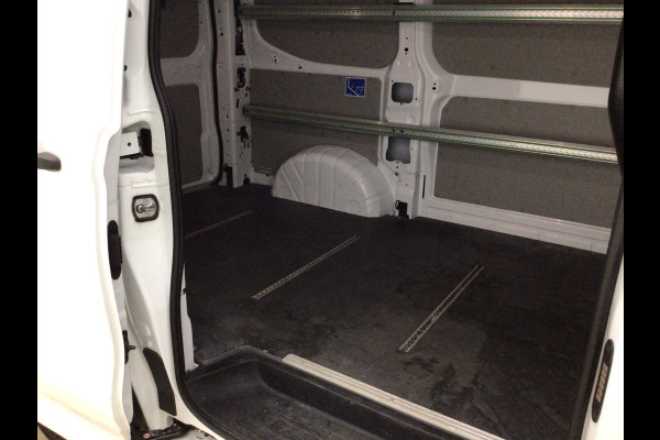 Ford Transit Custom 320 2.0 136 pk TDCI L1H1 Trend Fab.Gar. tot 09-2028 Adaptive Cruise Control, Navigatie, Camera, PDC V+A Ford Transit Custom 320 2.0 136 pk TDCI L1H1 Trend Fab.Gar. tot 09-2028 Adaptive Cruise Control, Navigatie, Camera, PDC V+A