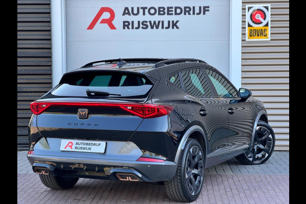 CUPRA Formentor 1.4 e-Hybrid VZ Copper Edition Pano/Matrix/Camera CUPRA Formentor 1.4 e-Hybrid VZ Copper Edition Pano/Matrix/Camera