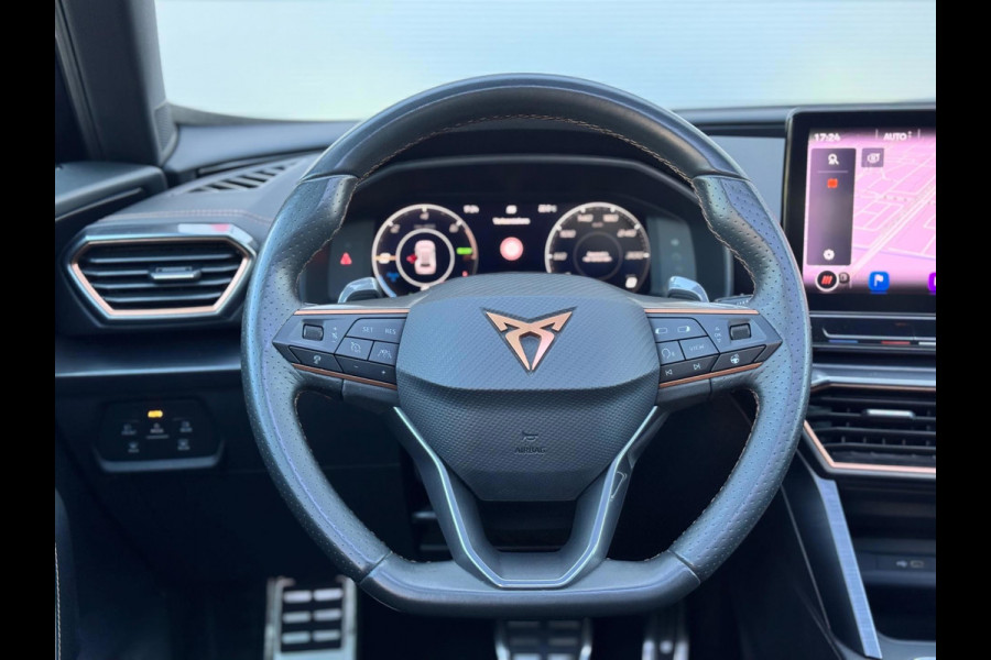 CUPRA Formentor 1.4 e-Hybrid VZ Copper Edition Pano/Matrix/Camera CUPRA Formentor 1.4 e-Hybrid VZ Copper Edition Pano/Matrix/Camera