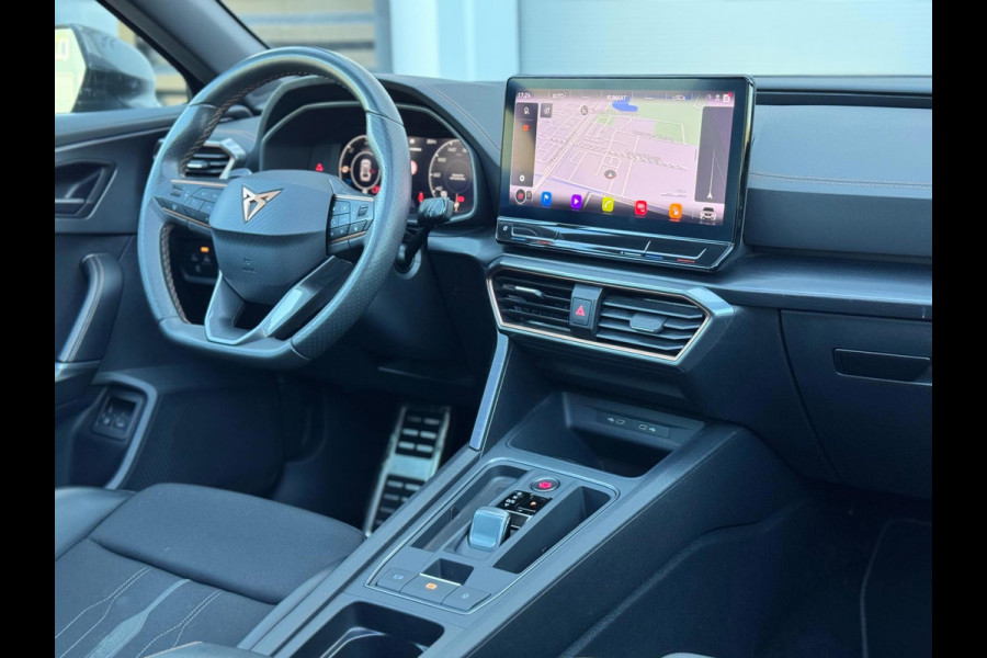 CUPRA Formentor 1.4 e-Hybrid VZ Copper Edition Pano/Matrix/Camera CUPRA Formentor 1.4 e-Hybrid VZ Copper Edition Pano/Matrix/Camera