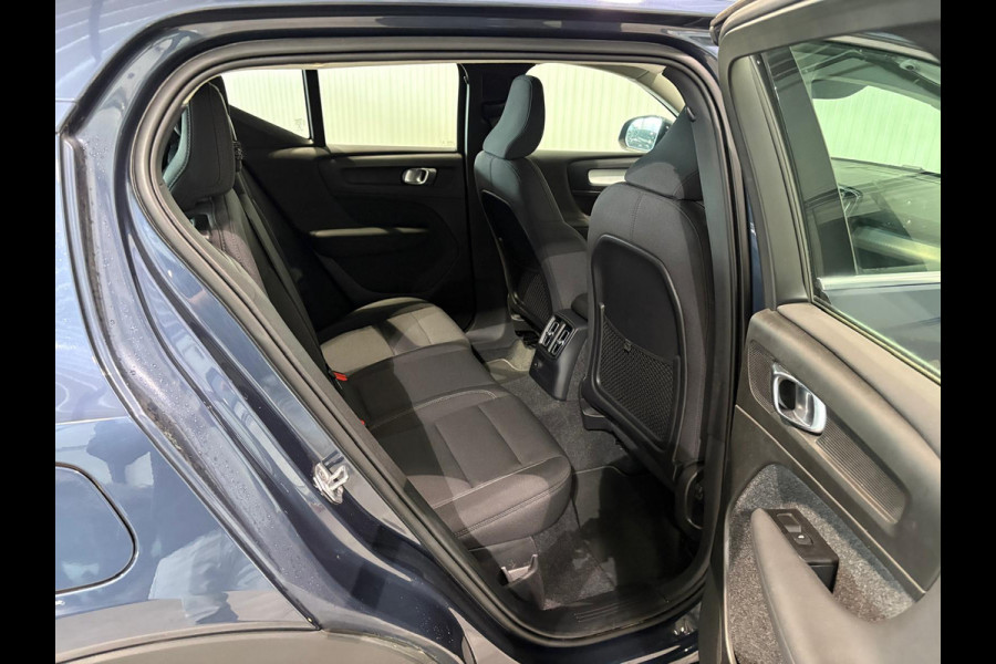 Volvo XC40 T4 Recharge Inscription Keyless CruiseControl Navigatie 211pk Volvo XC40 T4 Recharge Inscription Keyless CruiseControl Navigatie 211pk