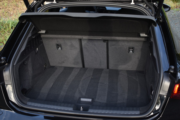 Audi A3 Sportback 2.0 TFSI S3 QUATTRO 310PK S-TRON S3-SPORT CAMERA/LEDER/CARPLAY Audi A3 Sportback 2.0 TFSI S3 QUATTRO 310PK S-TRON S3-SPORT CAMERA/LEDER/CARPLAY