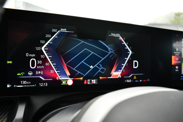 BMW 5 Serie Touring 520i M-Sport Pano Trekh B&W 21inch ACC 360 HUD Stoelventilatie Brooklyngrau