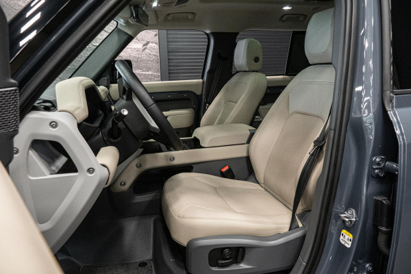 Land Rover Defender 110 2.0 P400e 110 SE *Meridian / Luchtvering / Panorama / Surround-view / Memory * Land Rover Defender 110 2.0 P400e 110 SE *Meridian / Luchtvering / Panorama / Surround-view / Memory *