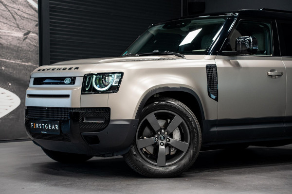Land Rover Defender 110 2.0 P400e 110 SE *Meridian / Luchtvering / Panorama / Surround-view / Memory * Land Rover Defender 110 2.0 P400e 110 SE *Meridian / Luchtvering / Panorama / Surround-view / Memory *