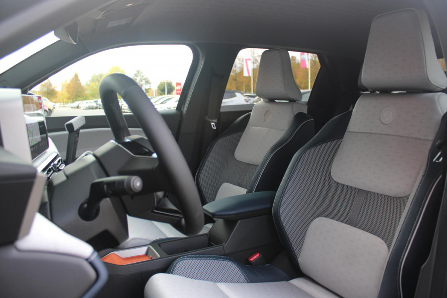 Renault 5 150PK COMFORT RANGE ROLAND-GARROS 52 kWh | NAVIGATIE SYSTEEM MET GOOGLE INTERGRATIE | HARMAN KARDON PREMIUM AUDIO | FULL LED KOPLAMPEN MET MICRO-OPTICS EN FRANSE VLAG | 10"R-LINK MULTIMEDIA | 18"GRONO LICHTMETALEN VELGEN | TWO-TONE CAROSSERIE KLEUR I.C.M. WARM TITANIUM DAKLIJSTEN | ELEKTRISCH VERWARMDE VOOR STOELEN / STUUR | BESTUURDERSSTOEL MET ELEKTRISCH VERSTELBARE LENDESTEUN | AUTOMATISCH INPARKEREN | FLANK GUARD PROTECTION | ADAPTIEVE CRUISE CONTROL MET STOP & GO | ACHTERUITRIJCAMERA | PRIVATIE GLASS | SFEERVERLICHTING IN DIVERSE KLEUREN | Renault 5 150PK COMFORT RANGE ROLAND-GARROS 52 kWh | NAVIGATIE SYSTEEM MET GOOGLE INTERGRATIE | HARMAN KARDON PREMIUM AUDIO | FULL LED KOPLAMPEN MET MICRO-OPTICS EN FRANSE VLAG | 10"R-LINK MULTIMEDIA | 18"GRONO LICHTMETALEN VELGEN | TWO-TONE CAROSSERIE KLEUR I.C.M. WARM TITANIUM DAKLIJSTEN | ELEKTRISCH VERWARMDE VOOR STOELEN / STUUR | BESTUURDERSSTOEL MET ELEKTRISCH VERSTELBARE LENDESTEUN | AUTOMATISCH INPARKEREN | FLANK GUARD PROTECTION | ADAPTIEVE CRUISE CONTROL MET STOP & GO | ACHTERUITRIJCAMERA | PRIVATIE GLASS | SFEERVERLICHTING IN DIVERSE KLEUREN |