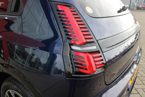 Renault 5 150PK COMFORT RANGE ROLAND-GARROS 52 kWh | NAVIGATIE SYSTEEM MET GOOGLE INTERGRATIE | HARMAN KARDON PREMIUM AUDIO | FULL LED KOPLAMPEN MET MICRO-OPTICS EN FRANSE VLAG | 10"R-LINK MULTIMEDIA | 18"GRONO LICHTMETALEN VELGEN | TWO-TONE CAROSSERIE KLEUR I.C.M. WARM TITANIUM DAKLIJSTEN | ELEKTRISCH VERWARMDE VOOR STOELEN / STUUR | BESTUURDERSSTOEL MET ELEKTRISCH VERSTELBARE LENDESTEUN | AUTOMATISCH INPARKEREN | FLANK GUARD PROTECTION | ADAPTIEVE CRUISE CONTROL MET STOP & GO | ACHTERUITRIJCAMERA | PRIVATIE GLASS | SFEERVERLICHTING IN DIVERSE KLEUREN | Renault 5 150PK COMFORT RANGE ROLAND-GARROS 52 kWh | NAVIGATIE SYSTEEM MET GOOGLE INTERGRATIE | HARMAN KARDON PREMIUM AUDIO | FULL LED KOPLAMPEN MET MICRO-OPTICS EN FRANSE VLAG | 10"R-LINK MULTIMEDIA | 18"GRONO LICHTMETALEN VELGEN | TWO-TONE CAROSSERIE KLEUR I.C.M. WARM TITANIUM DAKLIJSTEN | ELEKTRISCH VERWARMDE VOOR STOELEN / STUUR | BESTUURDERSSTOEL MET ELEKTRISCH VERSTELBARE LENDESTEUN | AUTOMATISCH INPARKEREN | FLANK GUARD PROTECTION | ADAPTIEVE CRUISE CONTROL MET STOP & GO | ACHTERUITRIJCAMERA | PRIVATIE GLASS | SFEERVERLICHTING IN DIVERSE KLEUREN |