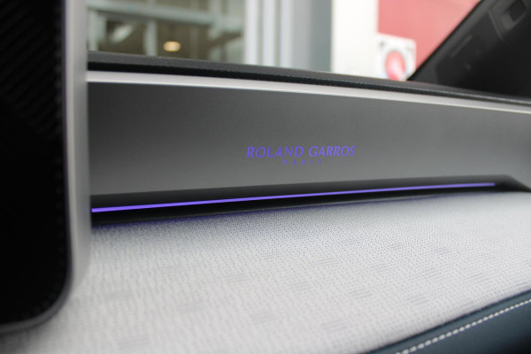 Renault 5 150PK COMFORT RANGE ROLAND-GARROS 52 kWh | NAVIGATIE SYSTEEM MET GOOGLE INTERGRATIE | HARMAN KARDON PREMIUM AUDIO | FULL LED KOPLAMPEN MET MICRO-OPTICS EN FRANSE VLAG | 10"R-LINK MULTIMEDIA | 18"GRONO LICHTMETALEN VELGEN | TWO-TONE CAROSSERIE KLEUR I.C.M. WARM TITANIUM DAKLIJSTEN | ELEKTRISCH VERWARMDE VOOR STOELEN / STUUR | BESTUURDERSSTOEL MET ELEKTRISCH VERSTELBARE LENDESTEUN | AUTOMATISCH INPARKEREN | FLANK GUARD PROTECTION | ADAPTIEVE CRUISE CONTROL MET STOP & GO | ACHTERUITRIJCAMERA | PRIVATIE GLASS | SFEERVERLICHTING IN DIVERSE KLEUREN | Renault 5 150PK COMFORT RANGE ROLAND-GARROS 52 kWh | NAVIGATIE SYSTEEM MET GOOGLE INTERGRATIE | HARMAN KARDON PREMIUM AUDIO | FULL LED KOPLAMPEN MET MICRO-OPTICS EN FRANSE VLAG | 10"R-LINK MULTIMEDIA | 18"GRONO LICHTMETALEN VELGEN | TWO-TONE CAROSSERIE KLEUR I.C.M. WARM TITANIUM DAKLIJSTEN | ELEKTRISCH VERWARMDE VOOR STOELEN / STUUR | BESTUURDERSSTOEL MET ELEKTRISCH VERSTELBARE LENDESTEUN | AUTOMATISCH INPARKEREN | FLANK GUARD PROTECTION | ADAPTIEVE CRUISE CONTROL MET STOP & GO | ACHTERUITRIJCAMERA | PRIVATIE GLASS | SFEERVERLICHTING IN DIVERSE KLEUREN |