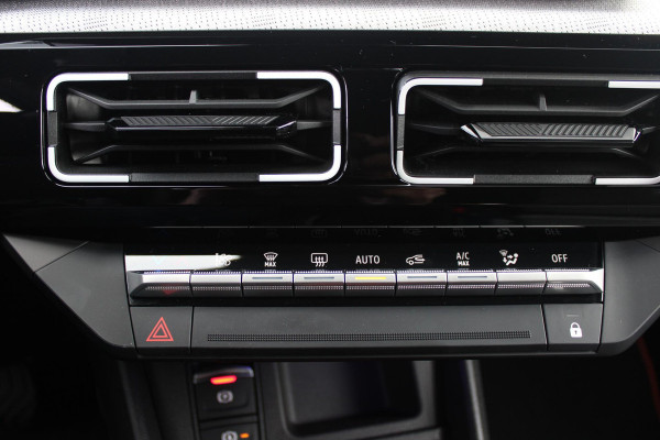Renault 5 150PK COMFORT RANGE ROLAND-GARROS 52 kWh | NAVIGATIE SYSTEEM MET GOOGLE INTERGRATIE | HARMAN KARDON PREMIUM AUDIO | FULL LED KOPLAMPEN MET MICRO-OPTICS EN FRANSE VLAG | 10"R-LINK MULTIMEDIA | 18"GRONO LICHTMETALEN VELGEN | TWO-TONE CAROSSERIE KLEUR I.C.M. WARM TITANIUM DAKLIJSTEN | ELEKTRISCH VERWARMDE VOOR STOELEN / STUUR | BESTUURDERSSTOEL MET ELEKTRISCH VERSTELBARE LENDESTEUN | AUTOMATISCH INPARKEREN | FLANK GUARD PROTECTION | ADAPTIEVE CRUISE CONTROL MET STOP & GO | ACHTERUITRIJCAMERA | PRIVATIE GLASS | SFEERVERLICHTING IN DIVERSE KLEUREN | Renault 5 150PK COMFORT RANGE ROLAND-GARROS 52 kWh | NAVIGATIE SYSTEEM MET GOOGLE INTERGRATIE | HARMAN KARDON PREMIUM AUDIO | FULL LED KOPLAMPEN MET MICRO-OPTICS EN FRANSE VLAG | 10"R-LINK MULTIMEDIA | 18"GRONO LICHTMETALEN VELGEN | TWO-TONE CAROSSERIE KLEUR I.C.M. WARM TITANIUM DAKLIJSTEN | ELEKTRISCH VERWARMDE VOOR STOELEN / STUUR | BESTUURDERSSTOEL MET ELEKTRISCH VERSTELBARE LENDESTEUN | AUTOMATISCH INPARKEREN | FLANK GUARD PROTECTION | ADAPTIEVE CRUISE CONTROL MET STOP & GO | ACHTERUITRIJCAMERA | PRIVATIE GLASS | SFEERVERLICHTING IN DIVERSE KLEUREN |