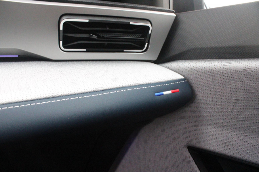 Renault 5 150PK COMFORT RANGE ROLAND-GARROS 52 kWh | NAVIGATIE SYSTEEM MET GOOGLE INTERGRATIE | HARMAN KARDON PREMIUM AUDIO | FULL LED KOPLAMPEN MET MICRO-OPTICS EN FRANSE VLAG | 10"R-LINK MULTIMEDIA | 18"GRONO LICHTMETALEN VELGEN | TWO-TONE CAROSSERIE KLEUR I.C.M. WARM TITANIUM DAKLIJSTEN | ELEKTRISCH VERWARMDE VOOR STOELEN / STUUR | BESTUURDERSSTOEL MET ELEKTRISCH VERSTELBARE LENDESTEUN | AUTOMATISCH INPARKEREN | FLANK GUARD PROTECTION | ADAPTIEVE CRUISE CONTROL MET STOP & GO | ACHTERUITRIJCAMERA | PRIVATIE GLASS | SFEERVERLICHTING IN DIVERSE KLEUREN | Renault 5 150PK COMFORT RANGE ROLAND-GARROS 52 kWh | NAVIGATIE SYSTEEM MET GOOGLE INTERGRATIE | HARMAN KARDON PREMIUM AUDIO | FULL LED KOPLAMPEN MET MICRO-OPTICS EN FRANSE VLAG | 10"R-LINK MULTIMEDIA | 18"GRONO LICHTMETALEN VELGEN | TWO-TONE CAROSSERIE KLEUR I.C.M. WARM TITANIUM DAKLIJSTEN | ELEKTRISCH VERWARMDE VOOR STOELEN / STUUR | BESTUURDERSSTOEL MET ELEKTRISCH VERSTELBARE LENDESTEUN | AUTOMATISCH INPARKEREN | FLANK GUARD PROTECTION | ADAPTIEVE CRUISE CONTROL MET STOP & GO | ACHTERUITRIJCAMERA | PRIVATIE GLASS | SFEERVERLICHTING IN DIVERSE KLEUREN |