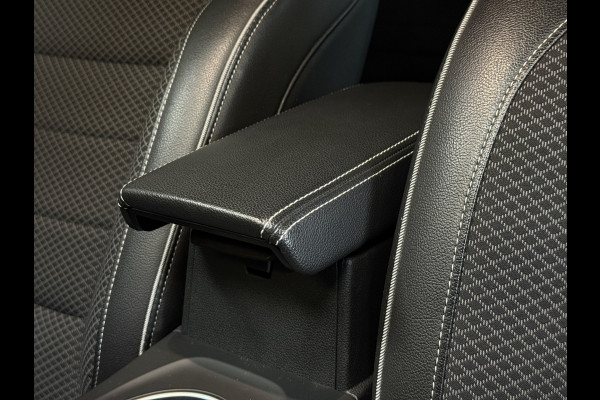 Renault Arkana 1.3 TCe 140 AUT | Groot Navi | ACC | Camera | PDC V+A | 18" | 100% onderhouden. Renault Arkana 1.3 TCe 140 AUT | Groot Navi | ACC | Camera | PDC V+A | 18" | 100% onderhouden.