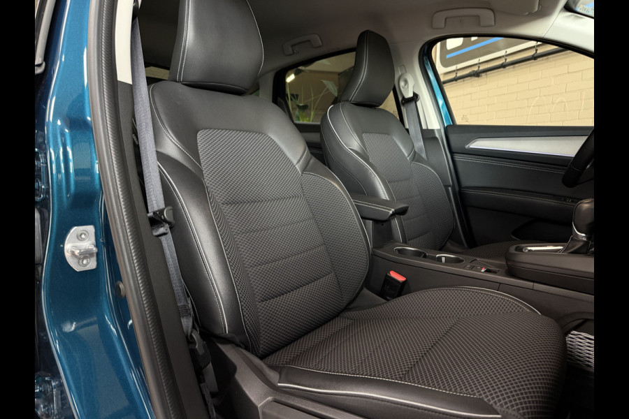 Renault Arkana 1.3 TCe 140 AUT | Groot Navi | ACC | Camera | PDC V+A | 18" | 100% onderhouden. Renault Arkana 1.3 TCe 140 AUT | Groot Navi | ACC | Camera | PDC V+A | 18" | 100% onderhouden.