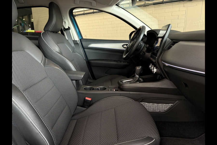 Renault Arkana 1.3 TCe 140 AUT | Groot Navi | ACC | Camera | PDC V+A | 18" | 100% onderhouden. Renault Arkana 1.3 TCe 140 AUT | Groot Navi | ACC | Camera | PDC V+A | 18" | 100% onderhouden.