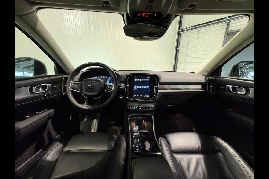 Volvo XC40 T5 Aut. Plug-in Hybrid Ultimate Bright Panoramadak Leder ACC 262pk Volvo XC40 T5 Aut. Plug-in Hybrid Ultimate Bright Panoramadak Leder ACC 262pk