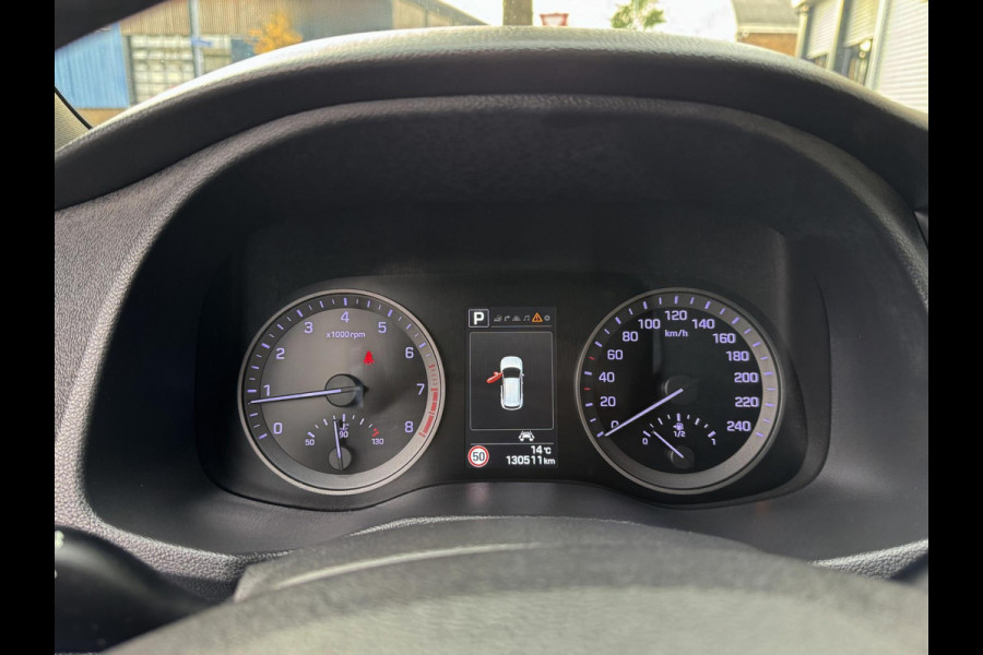 Hyundai Tucson 1.6 T-GDi Passion 4WD - Automaat I Panorama dak I Airco I Comfort pakket I Trekhaak I Dealer onderhoudenI Enz.... Hyundai Tucson 1.6 T-GDi Passion 4WD - Automaat I Panorama dak I Airco I Comfort pakket I Trekhaak I Dealer onderhoudenI Enz....