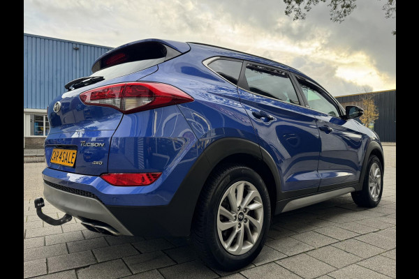 Hyundai Tucson 1.6 T-GDi Passion 4WD - Automaat I Panorama dak I Airco I Comfort pakket I Trekhaak I Dealer onderhoudenI Enz.... Hyundai Tucson 1.6 T-GDi Passion 4WD - Automaat I Panorama dak I Airco I Comfort pakket I Trekhaak I Dealer onderhoudenI Enz....
