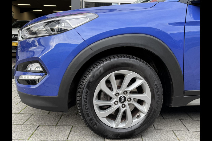 Hyundai Tucson 1.6 T-GDi Passion 4WD - Automaat I Panorama dak I Airco I Comfort pakket I Trekhaak I Dealer onderhoudenI Enz.... Hyundai Tucson 1.6 T-GDi Passion 4WD - Automaat I Panorama dak I Airco I Comfort pakket I Trekhaak I Dealer onderhoudenI Enz....