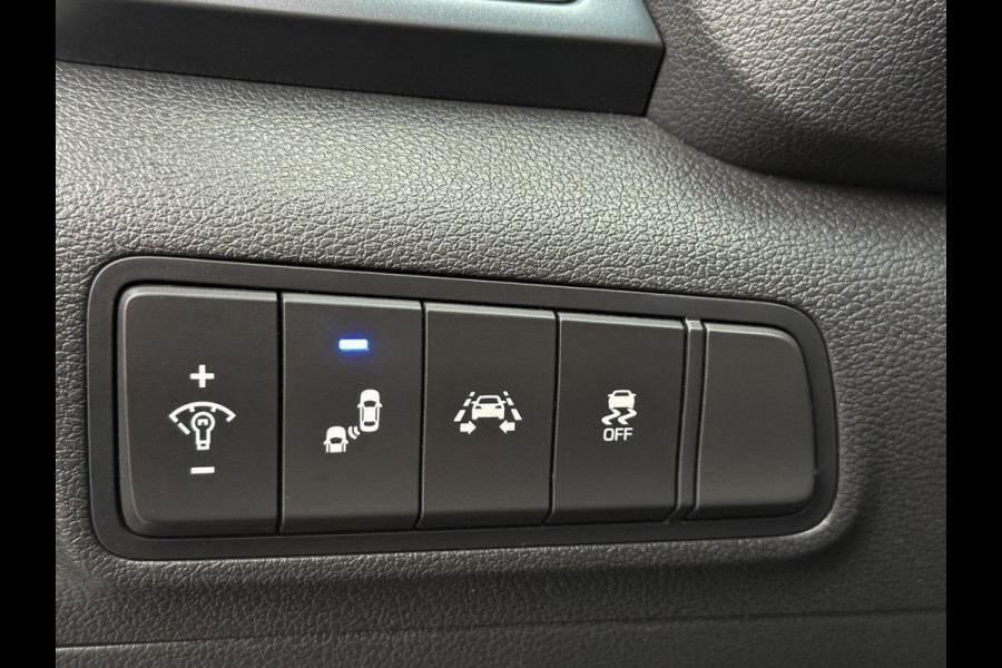 Hyundai Tucson 1.6 T-GDi Passion 4WD - Automaat I Panorama dak I Airco I Comfort pakket I Trekhaak I Dealer onderhoudenI Enz.... Hyundai Tucson 1.6 T-GDi Passion 4WD - Automaat I Panorama dak I Airco I Comfort pakket I Trekhaak I Dealer onderhoudenI Enz....