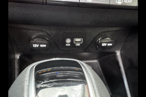 Hyundai Tucson 1.6 T-GDi Passion 4WD - Automaat I Panorama dak I Airco I Comfort pakket I Trekhaak I Dealer onderhoudenI Enz.... Hyundai Tucson 1.6 T-GDi Passion 4WD - Automaat I Panorama dak I Airco I Comfort pakket I Trekhaak I Dealer onderhoudenI Enz....