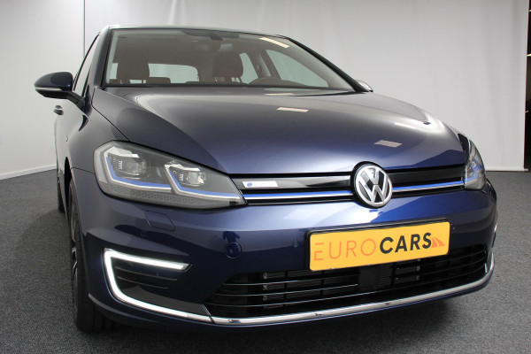 Volkswagen e-Golf Edition | Navigatie | Digitale Cockpit | Apple Carplay/Android Auto | Bluetooth | Cruise control adaptive | Lichtmetalen Velgen 17" | Camera | Parkeer sensoren | Stoelverwarming Volkswagen e-Golf Edition | Navigatie | Digitale Cockpit | Apple Carplay/Android Auto | Bluetooth | Cruise control adaptive | Lichtmetalen Velgen 17" | Camera | Parkeer sensoren | Stoelverwarming