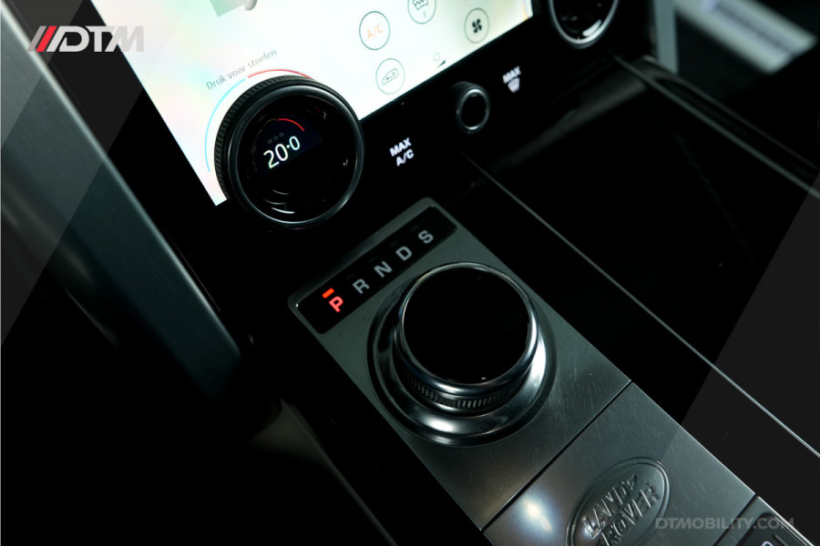 Land Rover Range Rover P400e Vogue | Head-up | Matrix | Koelkast | Panoramadak Land Rover Range Rover P400e Vogue | Head-up | Matrix | Koelkast | Panoramadak