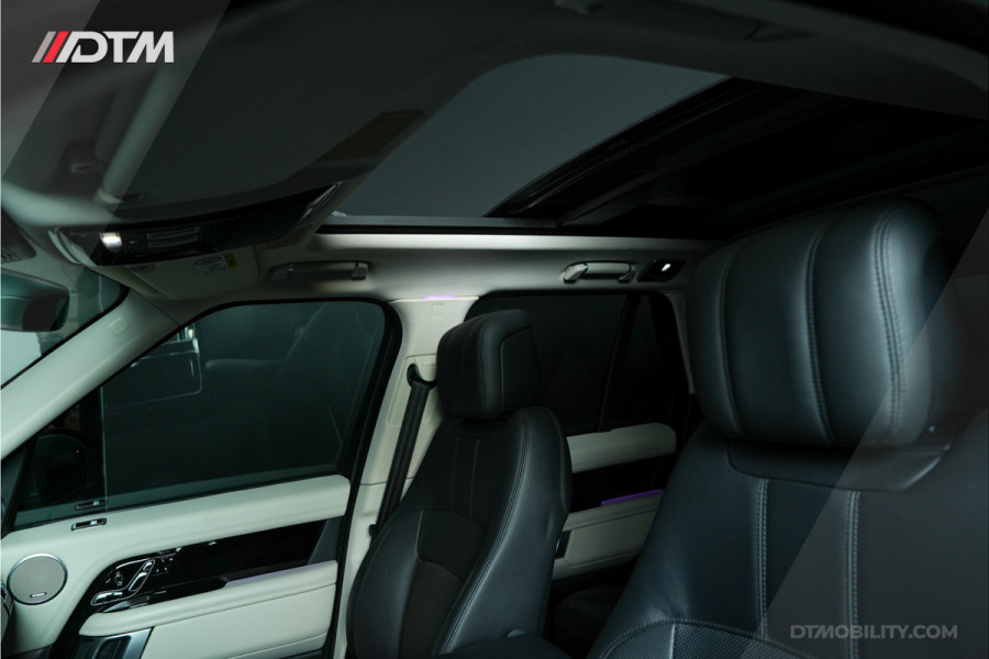 Land Rover Range Rover P400e Vogue | Head-up | Matrix | Koelkast | Panoramadak Land Rover Range Rover P400e Vogue | Head-up | Matrix | Koelkast | Panoramadak