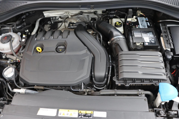 Škoda Kodiaq 1.5 TSI Sportline Business org.Nl el.trekhaak el.schuifdak canton stuur+stoelverw. el.klep Škoda Kodiaq 1.5 TSI Sportline Business org.Nl el.trekhaak el.schuifdak canton stuur+stoelverw. el.klep