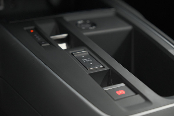 Citroën C5 Aircross 1.6 Plug-in Hybrid 225 Max | 360 Camera | Adaptieve Cruise Control | Dodehoekdetectie | Elektrische Kofferklep Citroën C5 Aircross 1.6 Plug-in Hybrid 225 Max | 360 Camera | Adaptieve Cruise Control | Dodehoekdetectie | Elektrische Kofferklep