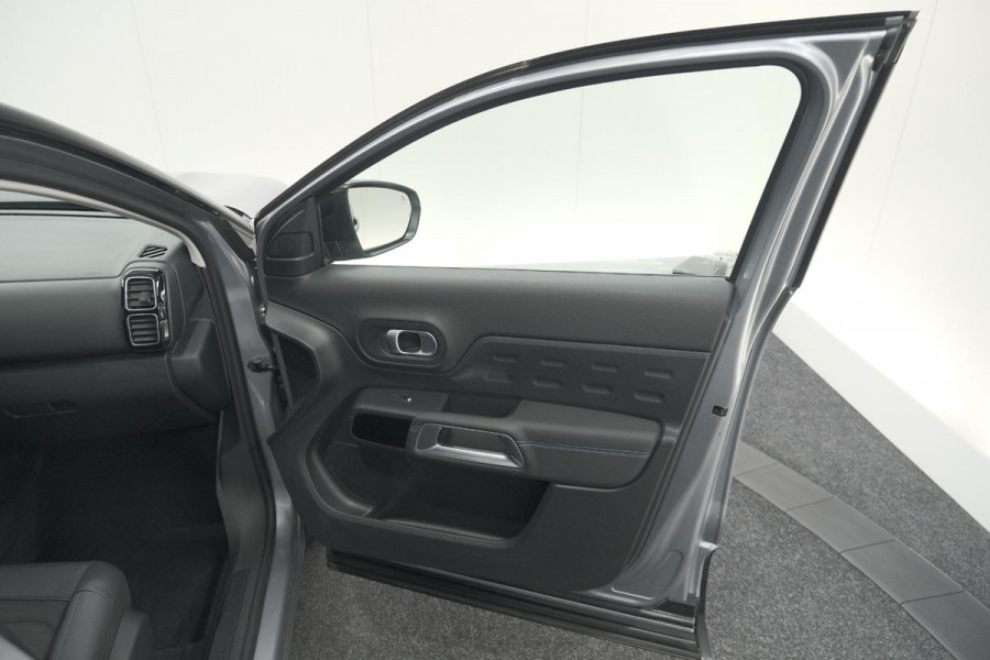 Citroën C5 Aircross 1.6 Plug-in Hybrid 225 Max | 360 Camera | Adaptieve Cruise Control | Dodehoekdetectie | Elektrische Kofferklep Citroën C5 Aircross 1.6 Plug-in Hybrid 225 Max | 360 Camera | Adaptieve Cruise Control | Dodehoekdetectie | Elektrische Kofferklep