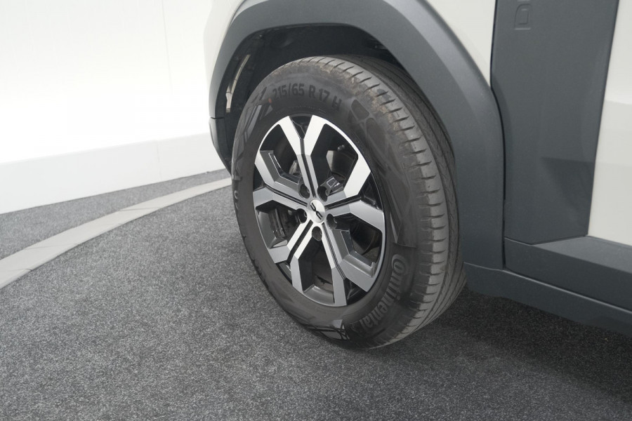 Dacia Duster Mild Hybrid 130 Expression | Camera | Stoelverwarming | Apple Carplay | Navigatie Dacia Duster Mild Hybrid 130 Expression | Camera | Stoelverwarming | Apple Carplay | Navigatie