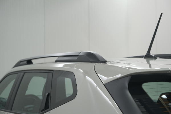 Dacia Duster Mild Hybrid 130 Expression | Camera | Stoelverwarming | Apple Carplay | Navigatie Dacia Duster Mild Hybrid 130 Expression | Camera | Stoelverwarming | Apple Carplay | Navigatie