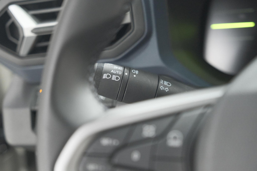 Dacia Duster Mild Hybrid 130 Expression | Camera | Stoelverwarming | Apple Carplay | Navigatie Dacia Duster Mild Hybrid 130 Expression | Camera | Stoelverwarming | Apple Carplay | Navigatie