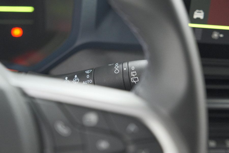 Dacia Duster Mild Hybrid 130 Expression | Camera | Stoelverwarming | Apple Carplay | Navigatie Dacia Duster Mild Hybrid 130 Expression | Camera | Stoelverwarming | Apple Carplay | Navigatie