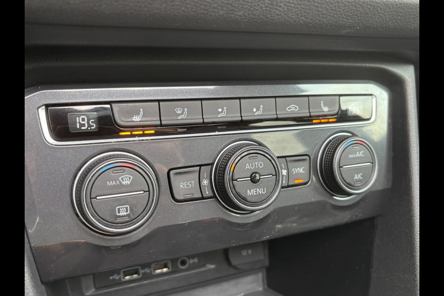 Volkswagen Tiguan Allspace 1.5 TSI Highline Business R 7persoons | R Line | Automaat | Pano