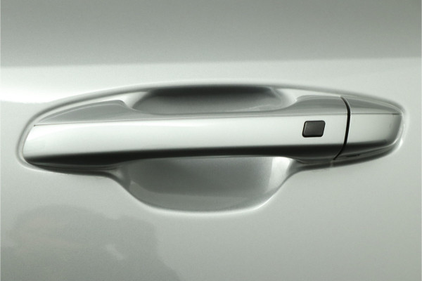 Kia Niro 1.6 GDi Hybrid ExecutiveLine Apple Carplay/Android Auto - Cruise Control - Dodehoekdetectie - Navigatie - Stoel/Stuurverwarming - Fabrieksgarantie tot 09-2031 Kia Niro 1.6 GDi Hybrid ExecutiveLine Apple Carplay/Android Auto - Cruise Control - Dodehoekdetectie - Navigatie - Stoel/Stuurverwarming - Fabrieksgarantie tot 09-2031