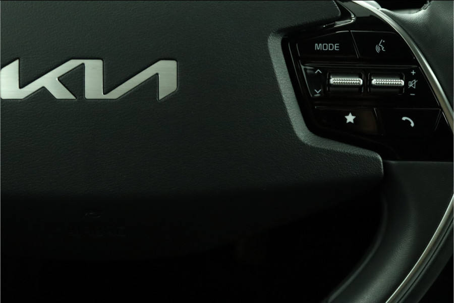 Kia Niro 1.6 GDi Hybrid ExecutiveLine Apple Carplay/Android Auto - Cruise Control - Dodehoekdetectie - Navigatie - Stoel/Stuurverwarming - Fabrieksgarantie tot 09-2031 Kia Niro 1.6 GDi Hybrid ExecutiveLine Apple Carplay/Android Auto - Cruise Control - Dodehoekdetectie - Navigatie - Stoel/Stuurverwarming - Fabrieksgarantie tot 09-2031