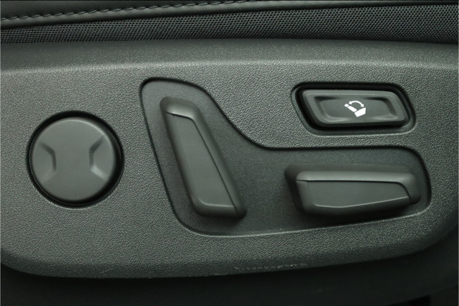 Kia Niro 1.6 GDi Hybrid ExecutiveLine Apple Carplay/Android Auto - Cruise Control - Dodehoekdetectie - Navigatie - Stoel/Stuurverwarming - Fabrieksgarantie tot 09-2031 Kia Niro 1.6 GDi Hybrid ExecutiveLine Apple Carplay/Android Auto - Cruise Control - Dodehoekdetectie - Navigatie - Stoel/Stuurverwarming - Fabrieksgarantie tot 09-2031