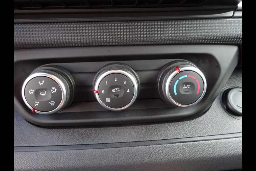 Renault Trafic 2.0 dCi 110 T30 L2H1 Work Edition NWST 3 Zits AC APPLE CARPLAY CRUISE PDC Renault Trafic 2.0 dCi 110 T30 L2H1 Work Edition NWST 3 Zits AC APPLE CARPLAY CRUISE PDC