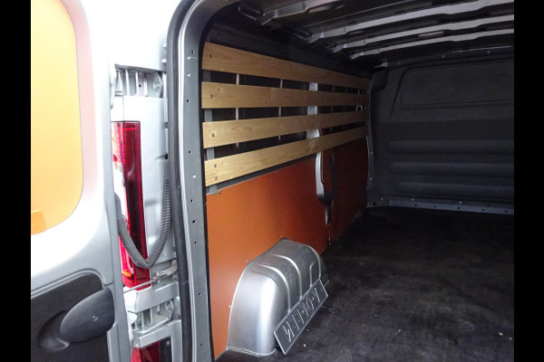 Renault Trafic 2.0 dCi 110 T30 L2H1 Work Edition NWST 3 Zits AC APPLE CARPLAY CRUISE PDC Renault Trafic 2.0 dCi 110 T30 L2H1 Work Edition NWST 3 Zits AC APPLE CARPLAY CRUISE PDC