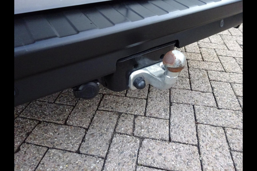 Renault Trafic 2.0 dCi 110 T30 L2H1 Work Edition NWST 3 Zits AC APPLE CARPLAY CRUISE PDC Renault Trafic 2.0 dCi 110 T30 L2H1 Work Edition NWST 3 Zits AC APPLE CARPLAY CRUISE PDC